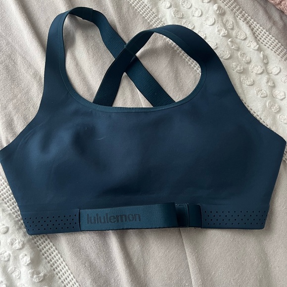 lululemon Sports Bra - Picture 2 of 2